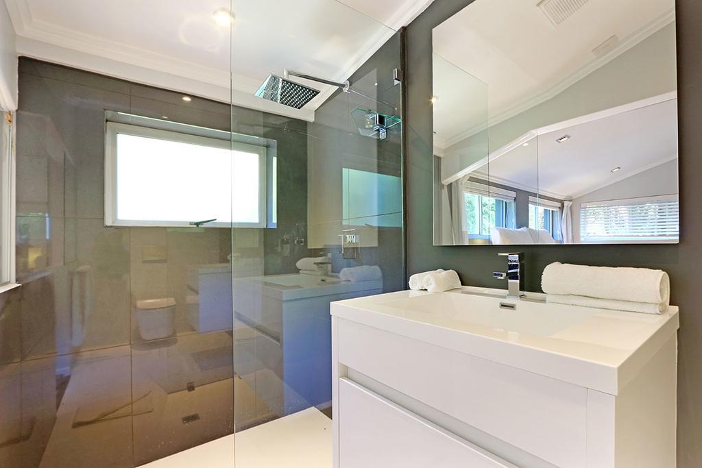 Valtameri By Totalstay Camps Bay Extérieur photo