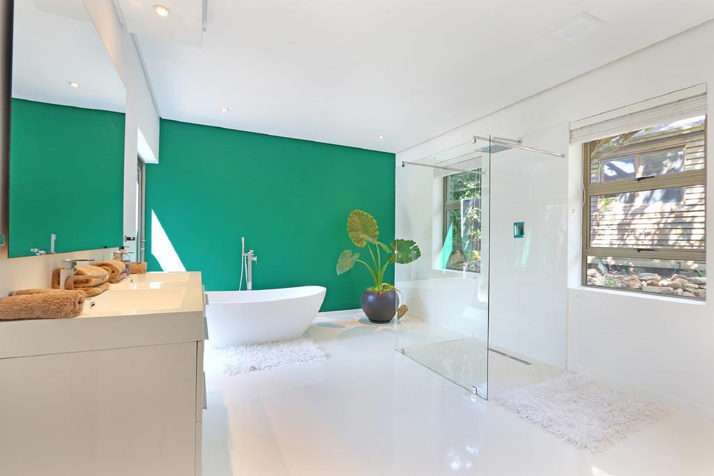 Valtameri By Totalstay Camps Bay Extérieur photo